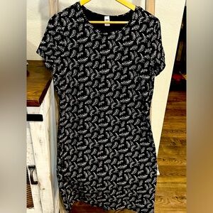 Women’s size large dress